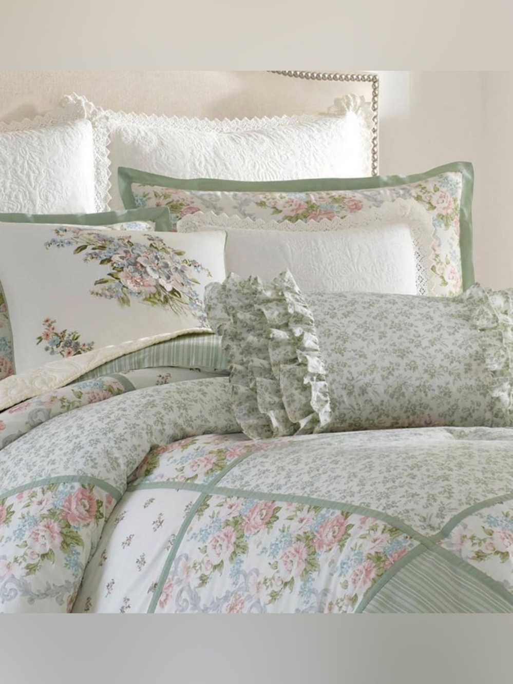 Laura Ashley Harper Breakfast 220887 Pillow 14 x 20 cm Green